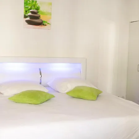 Interhaus Guest house