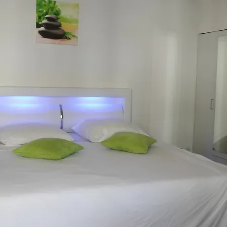 Interhaus Guest house 3*