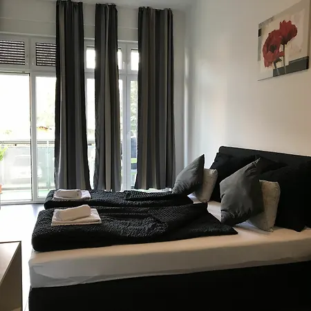 Guest house Interhaus 3*